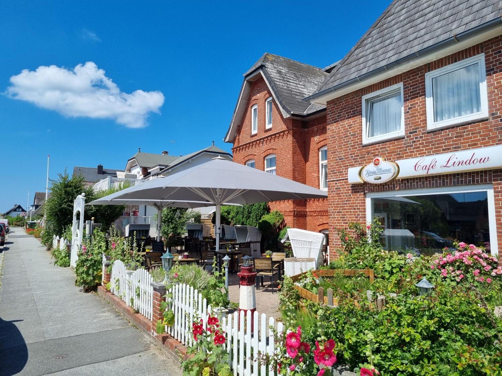 Hotel-Cafe-Lindow Wenningstedt-Braderup  Kültér fotó